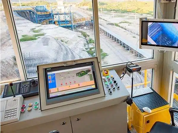 La automatización facilita un funcionamiento sencillo y seguro a distancia.