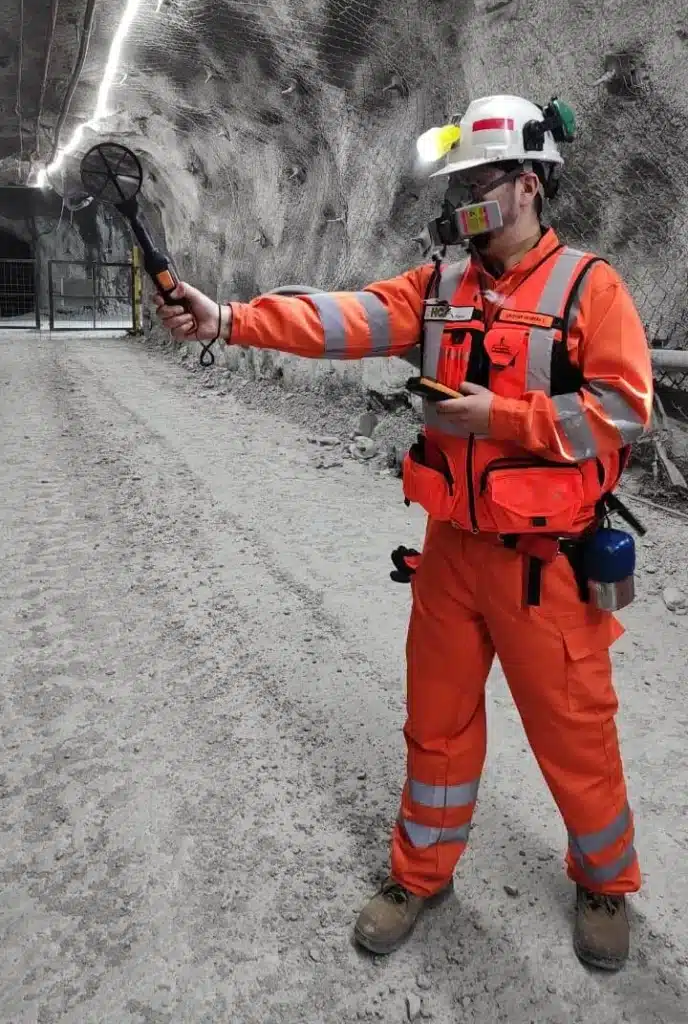 Inspección en mina.
