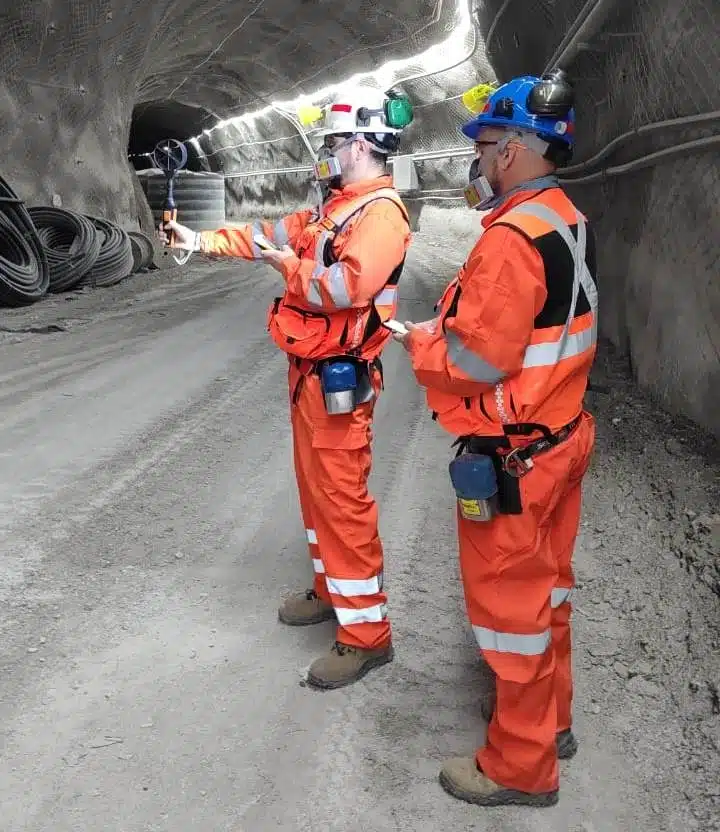 Una correcta ingeniería de ventilación permite controlar la temperatura, humedad y la presencia de partículas nocivas en el interior de mina.