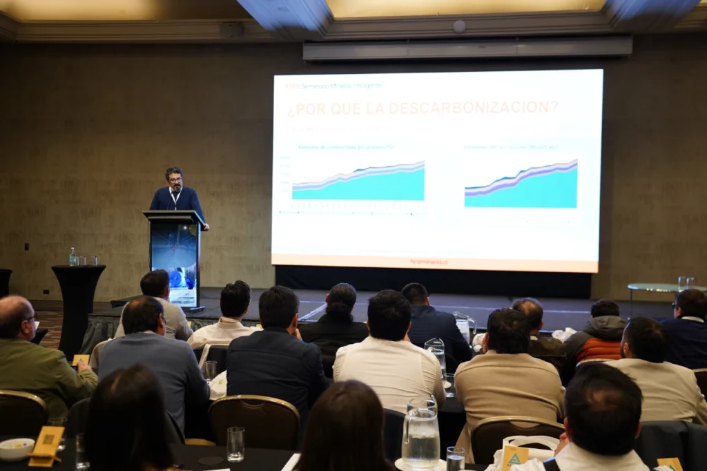 Presentación en Seminario Minería Inteligente (SMI): Co-creando Soluciones de Alto Impacto.