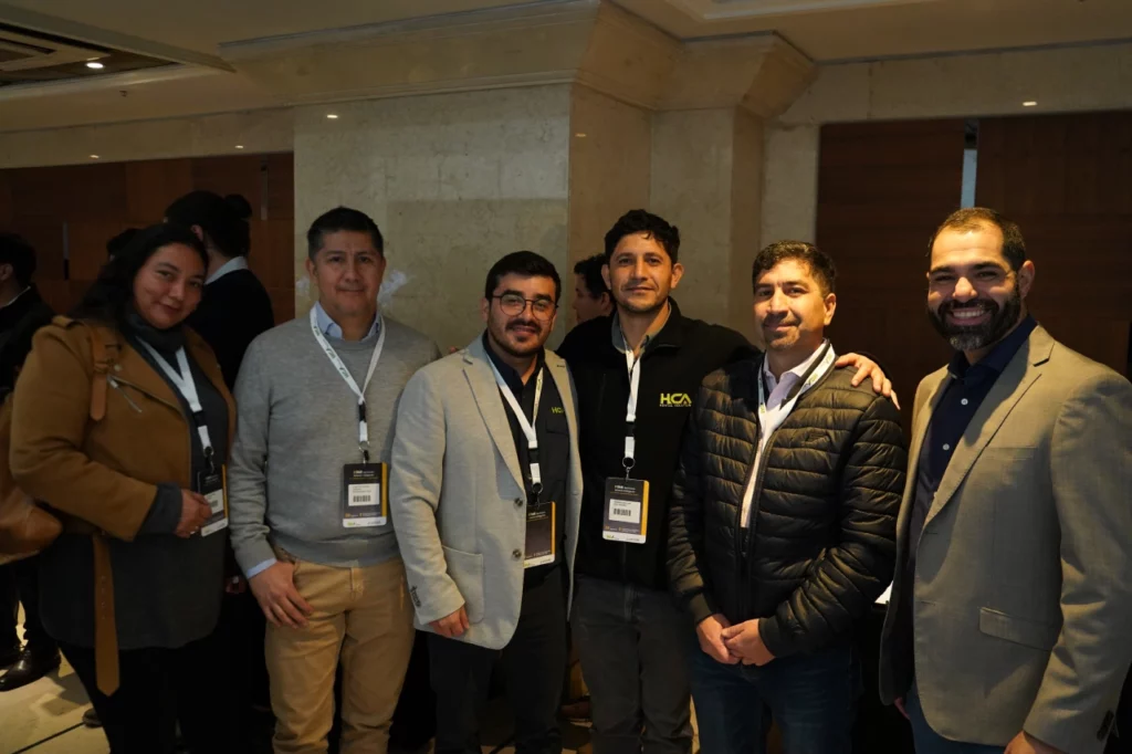 Participantes del Seminario Minería Inteligente (SMI): Co-creando Soluciones de Alto Impacto.