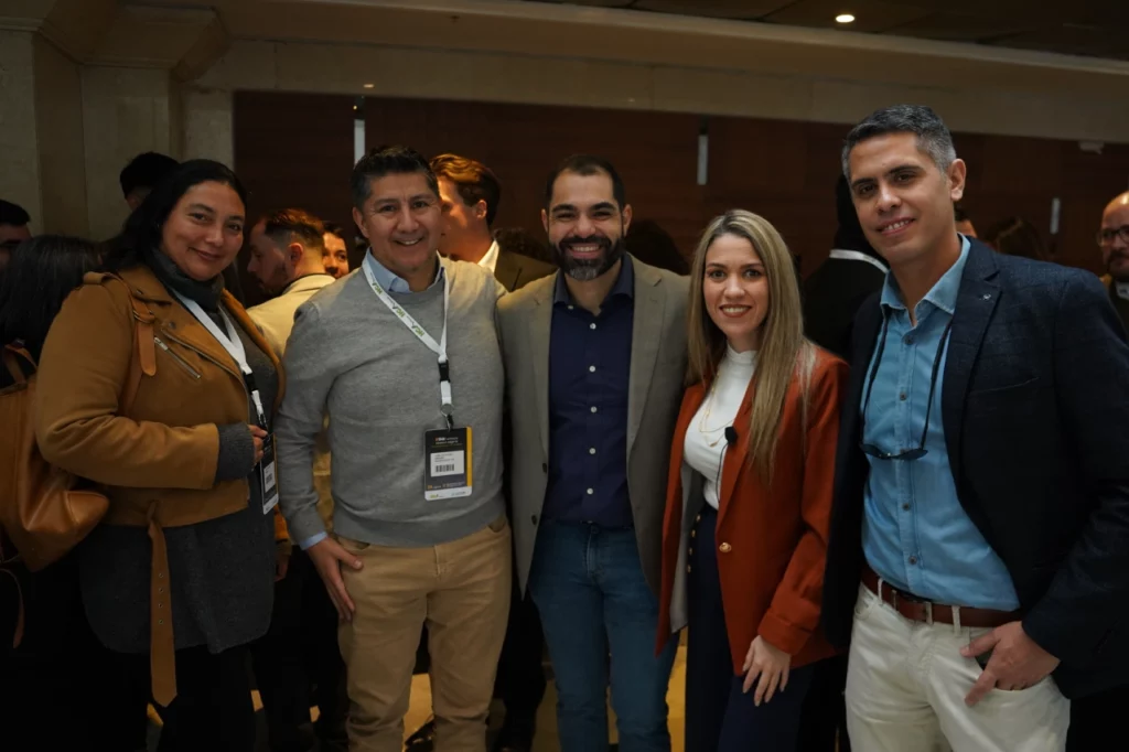 Participantes del Seminario Minería Inteligente (SMI): Co-creando Soluciones de Alto Impacto.