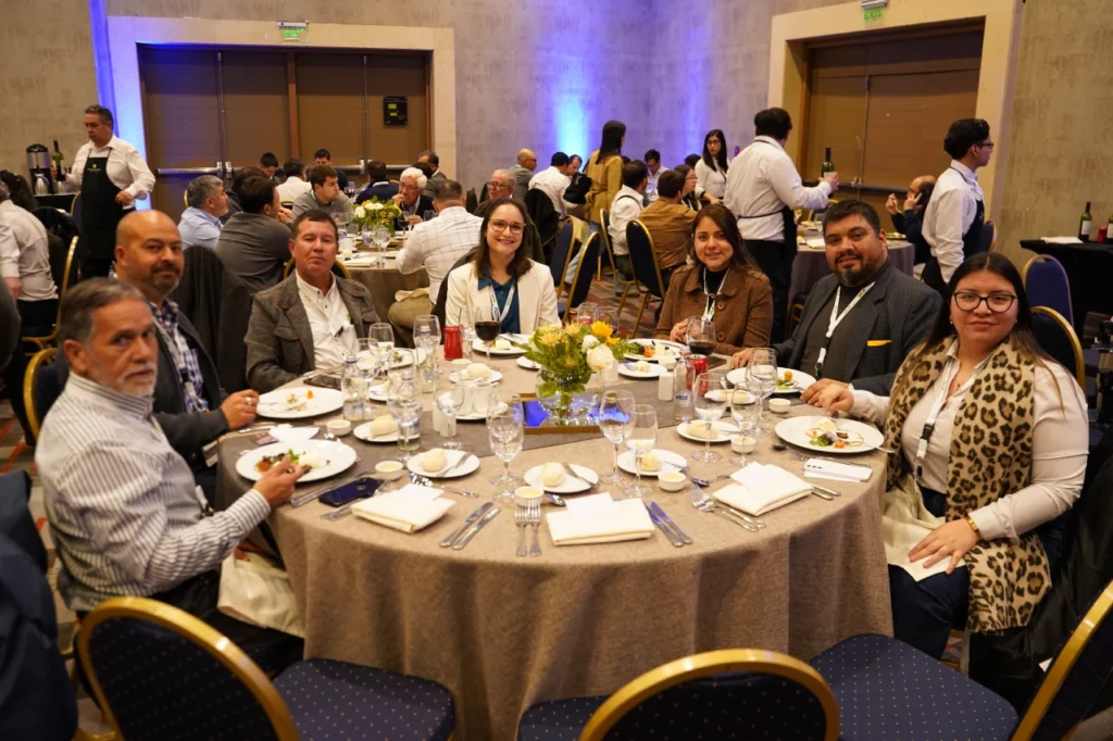 Compartir del Seminario Minería Inteligente (SMI): Co-creando Soluciones de Alto Impacto.