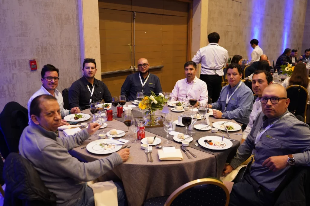 Compartir del Seminario Minería Inteligente (SMI): Co-creando Soluciones de Alto Impacto.