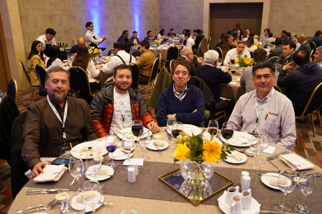 Compartir del Seminario Minería Inteligente (SMI): Co-creando Soluciones de Alto Impacto.