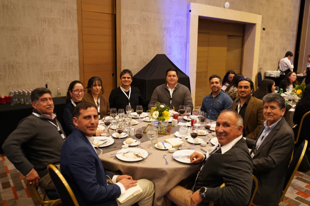 Compartir del Seminario Minería Inteligente (SMI): Co-creando Soluciones de Alto Impacto.