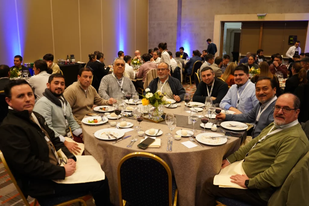 Compartir del Seminario Minería Inteligente (SMI): Co-creando Soluciones de Alto Impacto.