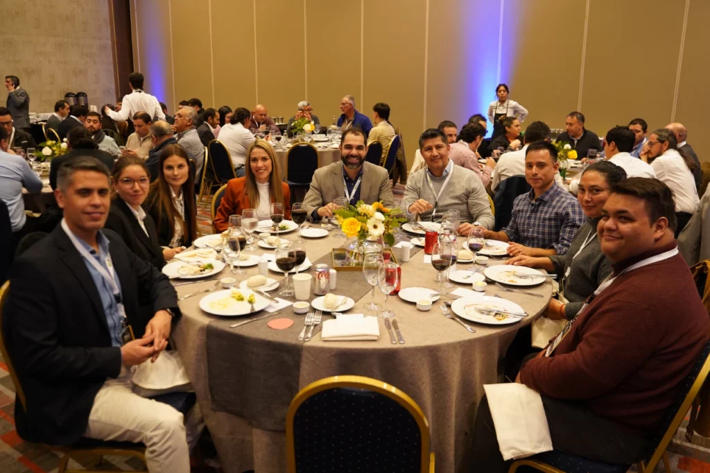 Compartir del Seminario Minería Inteligente (SMI): Co-creando Soluciones de Alto Impacto.