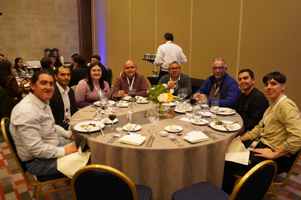 Compartir del Seminario Minería Inteligente (SMI): Co-creando Soluciones de Alto Impacto.