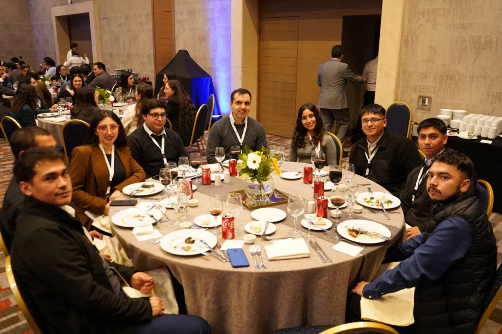 Compartir del Seminario Minería Inteligente (SMI): Co-creando Soluciones de Alto Impacto.